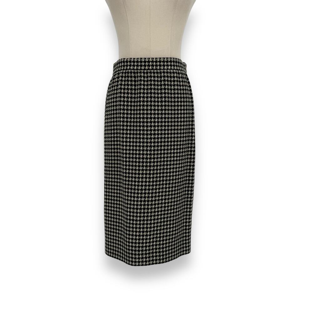 Vintage 1980s UNGARO Paris Houndstooth Blazer Skirt Set with Pink Trim, Size 6/8 - Picture 8 of 16